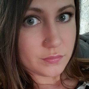 Meet your Posher, Brittney